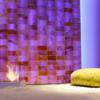 Salt_Wall_for_Chromotherapy_-_Himalayan_Salterz